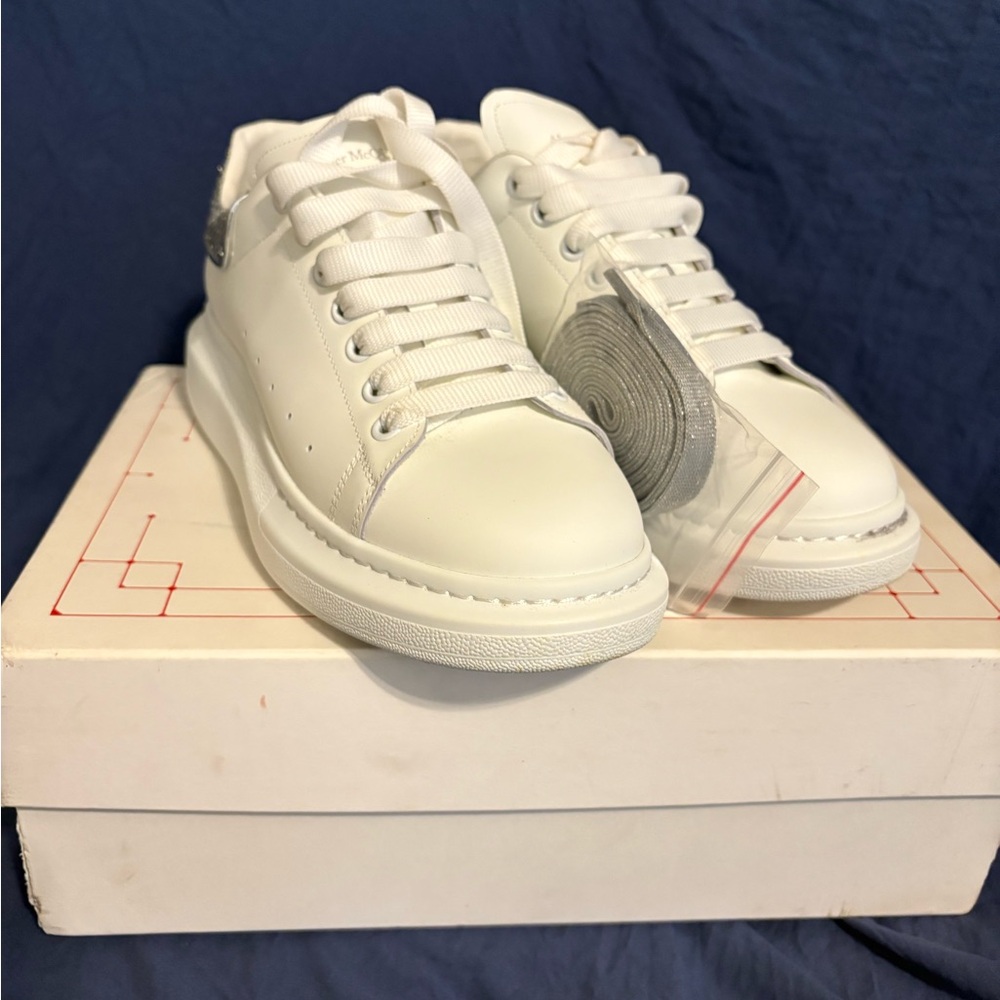 Alexander McQueen White and Silver women’s Sneakers 44